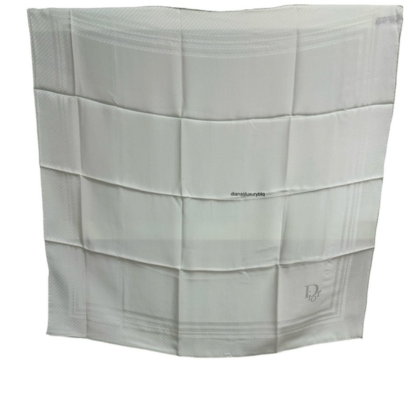 Christian Dior Mint Green Scarf - Picture 5 of 14